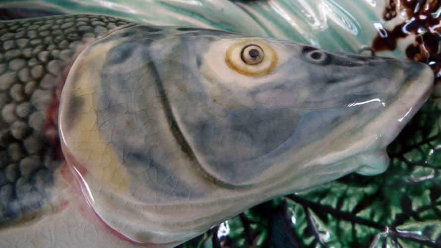 antique-palissy-pottery-choisy-fish