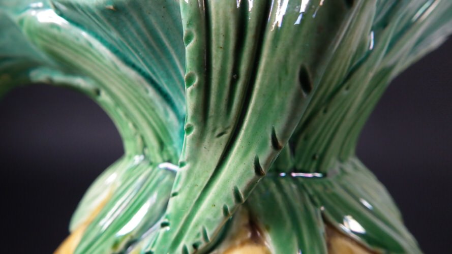 majolica-pineapple-top