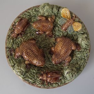Mafra Palissy Majolica Toads Plate