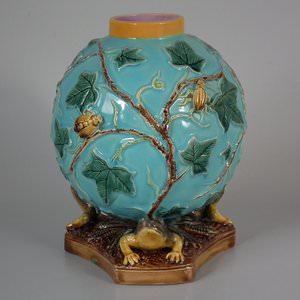 George Jones Majolica Frog And Insect Vase