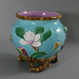 George Jones Majolica Magnolia Cache Pot
