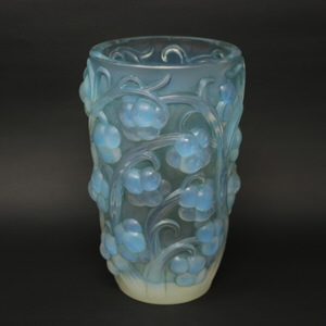 Rene Lalique Opalescent Glass 'Raisins' Vase