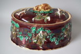Large Wedgwood Majolica game pie dish, liner & cover