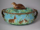 George Jones Majolica Partridge game pie dish