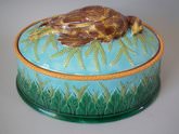 George Jones Majolica Partridge game pie dish & cover