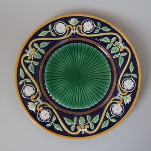 George Jones Majolica Dog Rose Plate