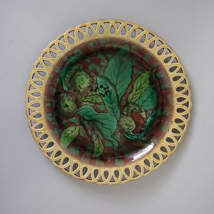 Wedgwood Majolica Horse Chestnut Plate with pierced rim
