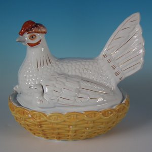 Staffordshire Pottery Hen with Chicks on Nest