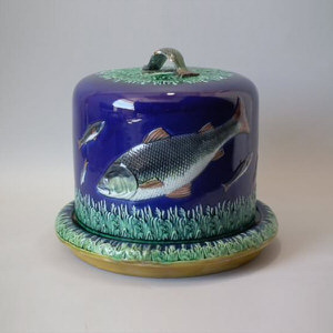 Majolica fish cheese dome & stand