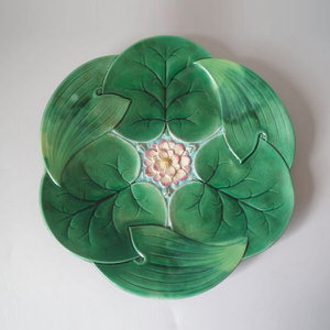 George Jones Majolica Pond Lily Plate