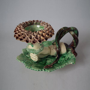 Mafra Majolica Palissy Hand with Flower Chamber Stick