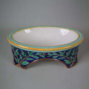 George Jones Majolica Dog Bowl