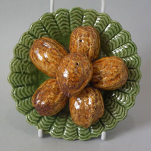 Small Cunha Palissy Majolica walnut plate