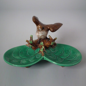 George Jones Majolica bird & lily ring holder