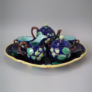 Forester Majolica hazelnut Tête-a-tête tea set