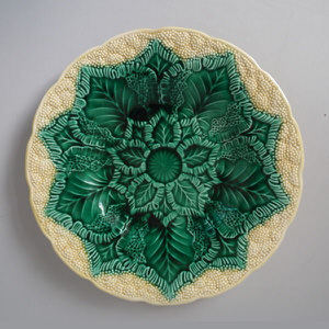 Wedgwood Majolica cauliflower plate
Wedgwood Majolica
