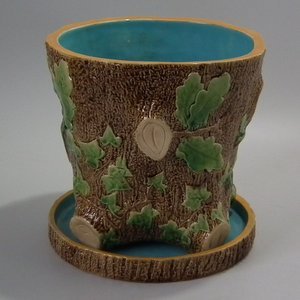 Minton Majolica Oak and Ivy Jardiniere and Stand