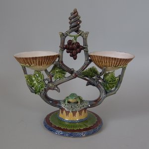 Minton Majolica Frog Double Shell Salt